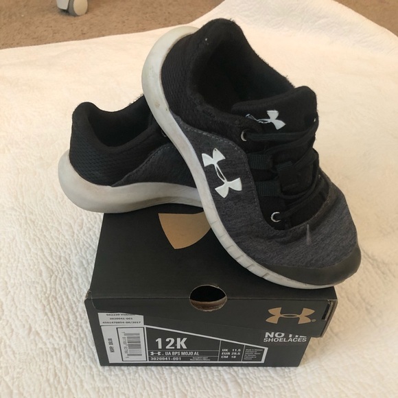 under armour no tie shoes